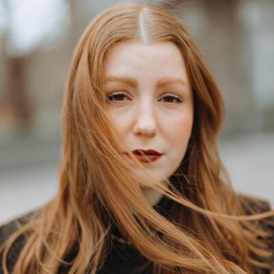 Dana Alsamsam headshot