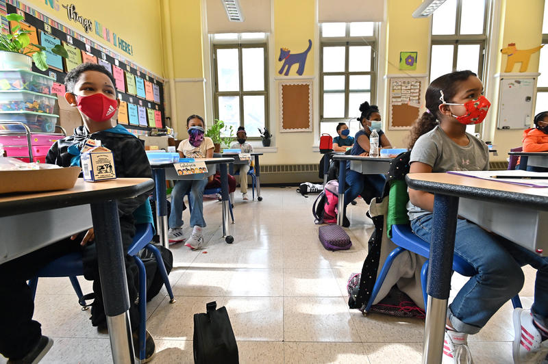 Students at Everett Elementary