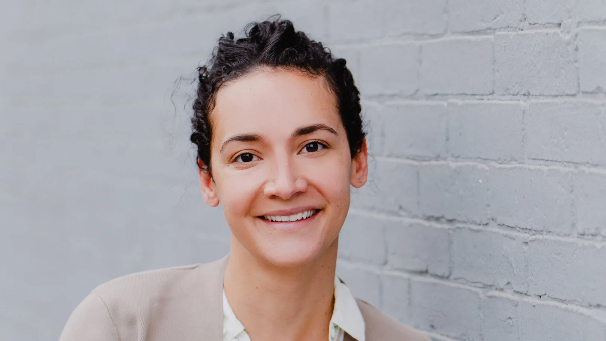 A headshot of Chana Haouzi