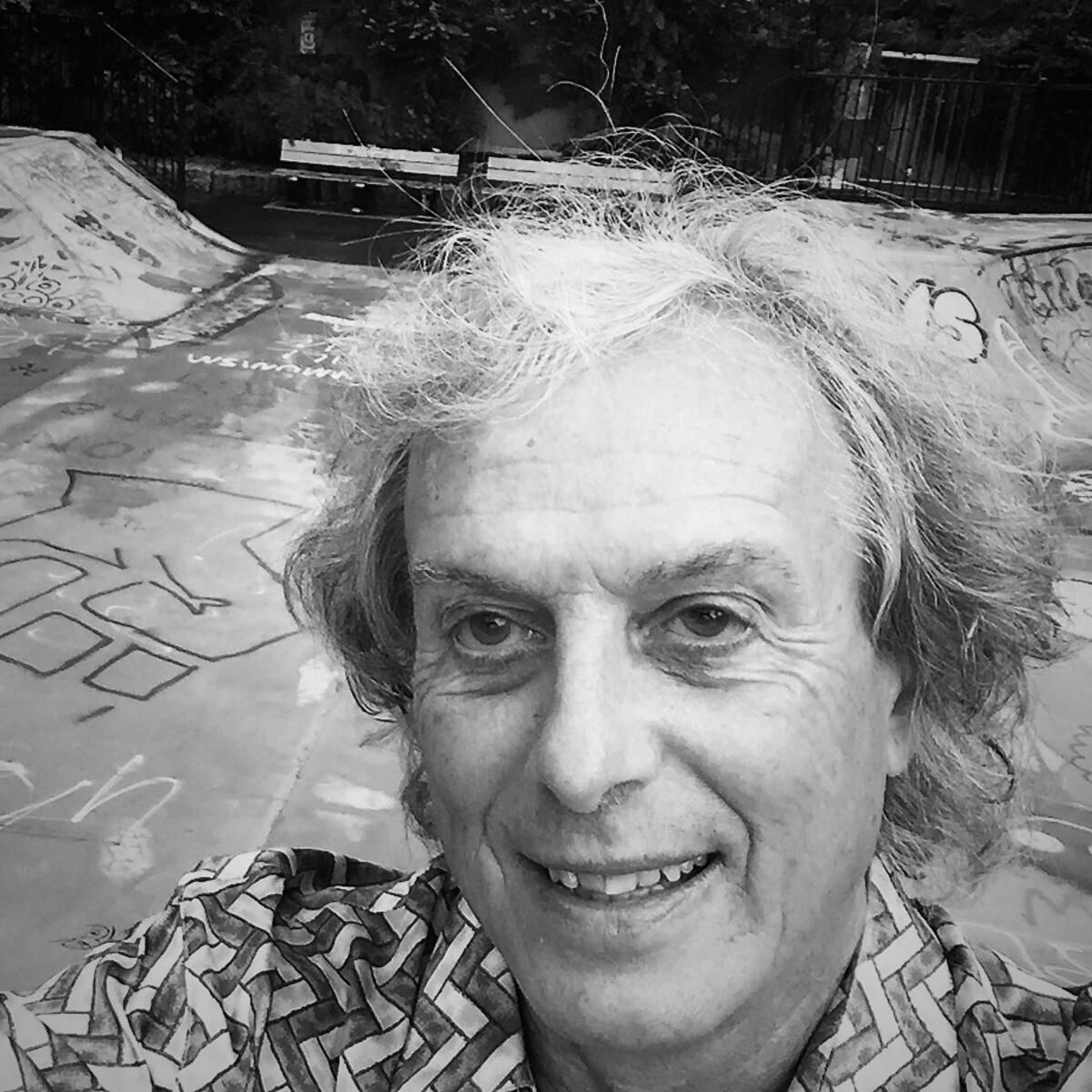 Roberto Chao headshot