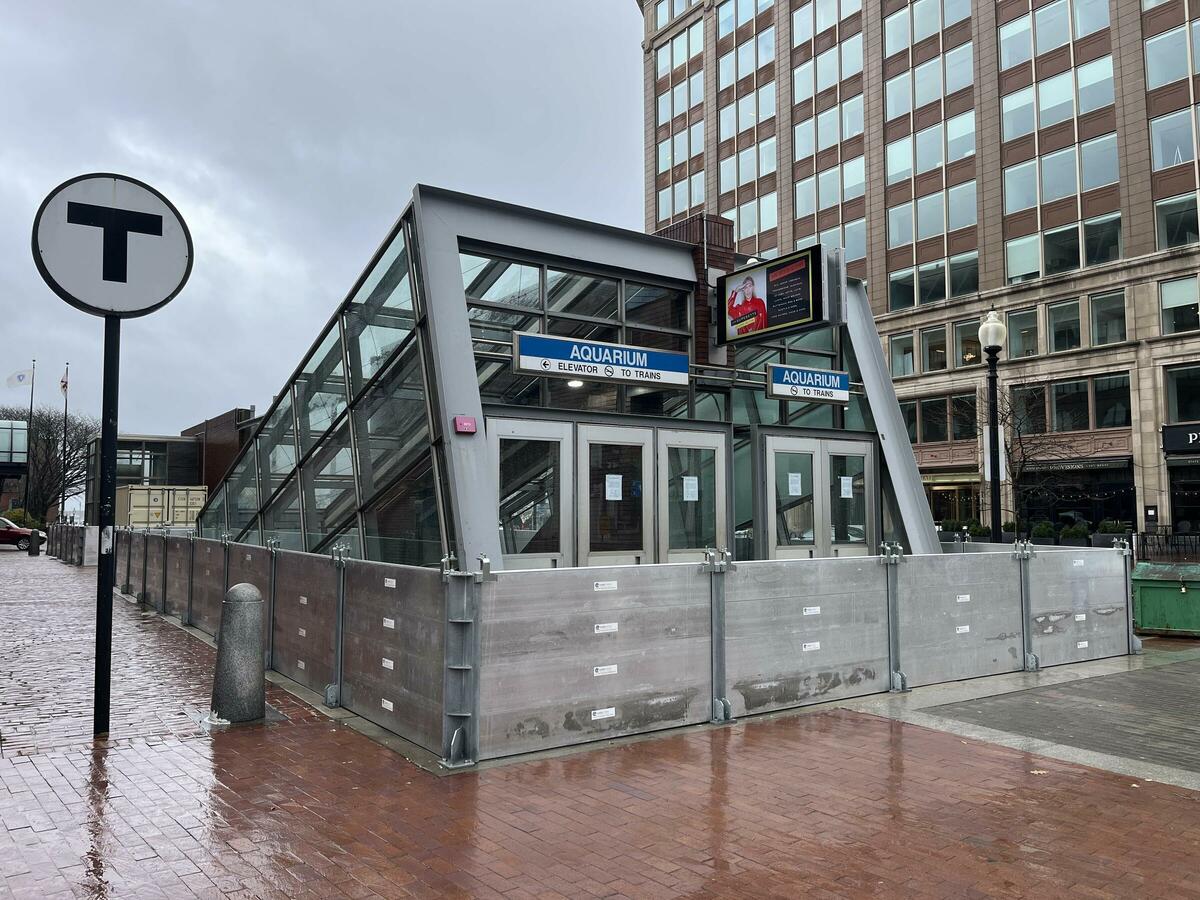 Deployables at Aquarium Station